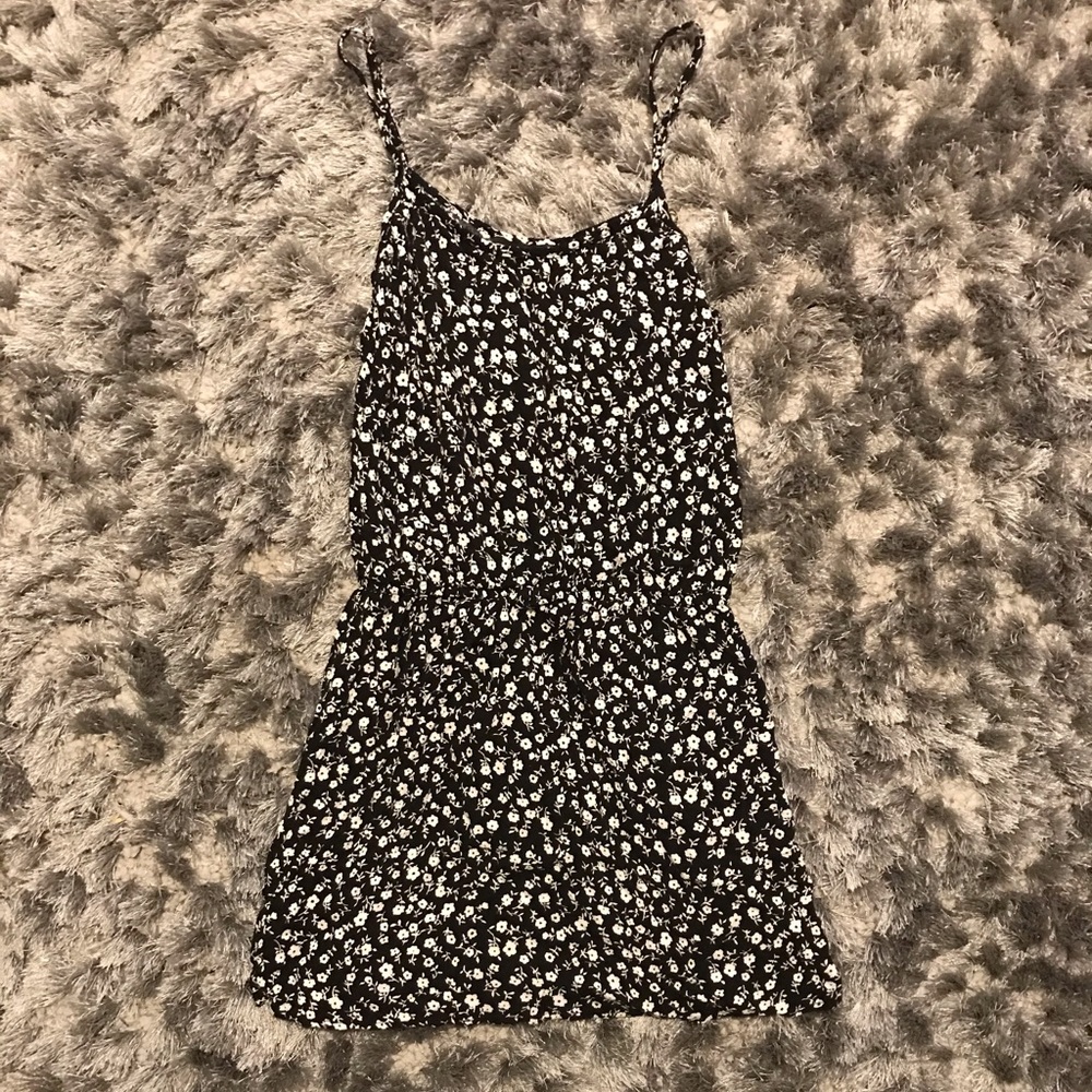 Black and White Floral Dress from Forever 21!